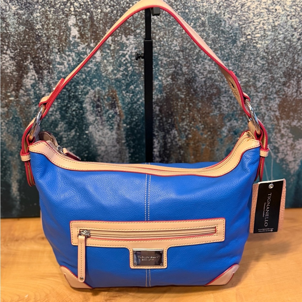 Tignanello All Star Blue Pebbled Leather Shoulder Bag!
Brand new with tags. - Picture 1 of 15